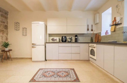 Emek Refaim House | Charming Jerusalem Home