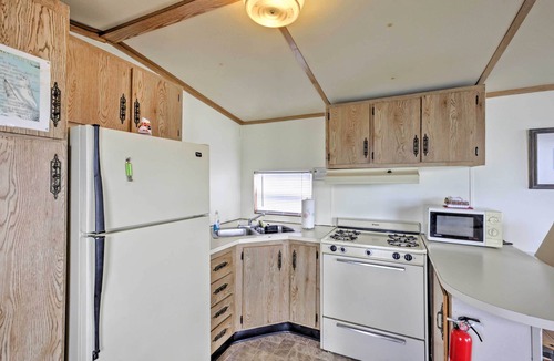 Silver Springs Cabin | Charming Lakefront Cabin in Ocala National Forest!