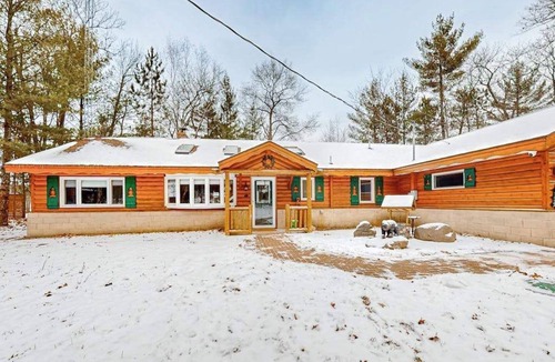 Conover House | Charming lakefront home with dock, fireplace, streaming, lake views, W/D, & AC