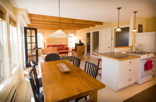 West Tisbury House | Charming Lambert’s Cove Escape, Walk to Exclusive Pristine Beach and Pond