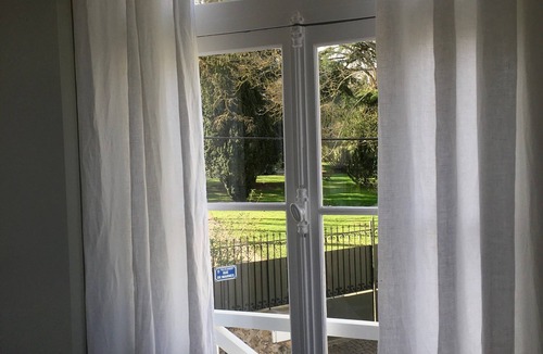 Garches Cottage | Charming little house - Paris. Versailles - Rolland Garros - Golf- Normandie