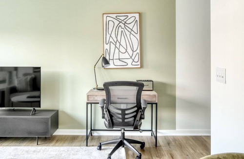 LoDo Apartment | Charming LoDo 1BR w/ W/D, Pool & Gym, near Union Station, by Blueground