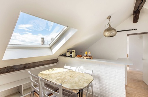 6th Arrondissement Apartment | Charming loft in the heart of St-Germain only 3 mins from the Luxembourg Gardens