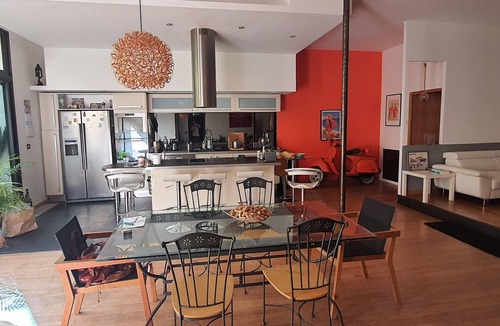 Gambetta Apartment | Charming LOFT with quiet inner courtyard 10 minutes from the center