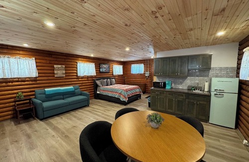Kimbolton Cabin | Charming log cabin on back gravel road with peace, quiet & the amenities of home