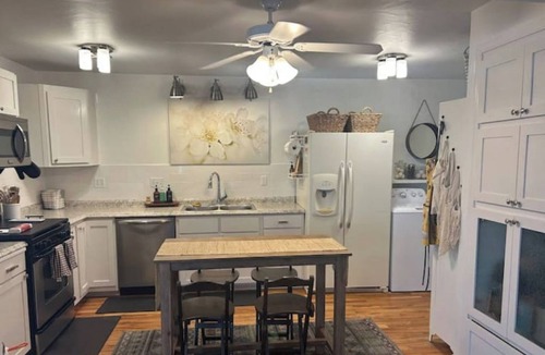 Ashland House | Charming Lovely 1940s Bungalow