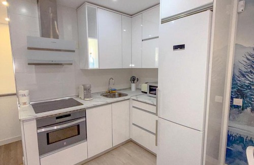 Pueblo Nuevo Apartment | Charming Madrid Apartment 6 paradas metro El Retiro