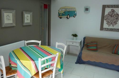 Guethary House | CHARMING MAISONNETTE GARDEN LEVEL - VILLAGE CENTER