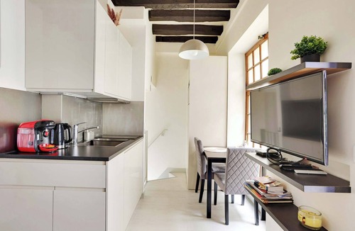 Saint-Gervais Apartment | Charming Marais Historic Studio