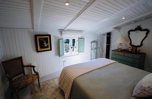 Celra Other | Charming Masia with fireplace in the forest 10 minutes from Girona