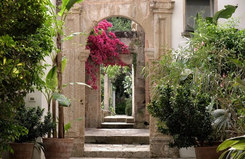 Muro Leccese Villa | Charming Masseria Ferramosca with a secret garden and pool near Otranto
