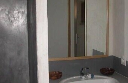 Les 3 Ponts House | Charming Mazet, completely renovated, very quiet, in pine forest, near the center