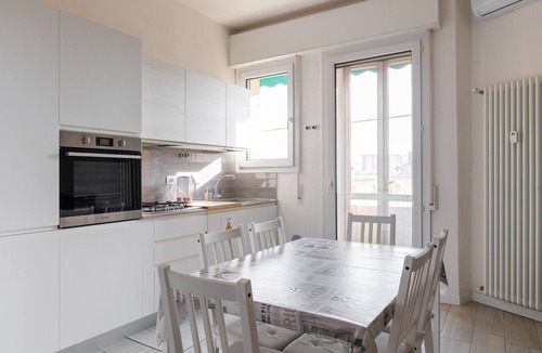 Fossolo Apartment | Charming Mazzini Apartment by Wonderful Italy