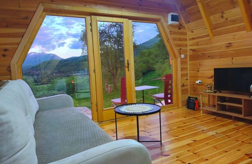 Montenegro House | Charming 1-bedroom bungalow in soothing Mojkovac Municipality