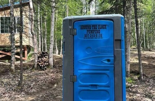 Houston House | Charming Micro Cabin Stay with Dedicated Play Area and Quick Access to River in Houston, Alaska