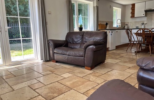 Brisley House | Charming Mill Lodge in Brisley
