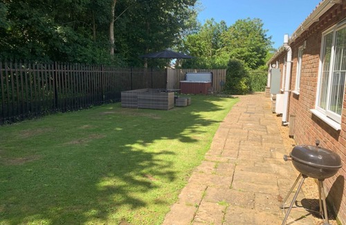 Brisley House | Charming Mill Lodge in Brisley