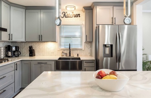 Maplewood Apartment | Charming, Modern 3BR Maplewood Home