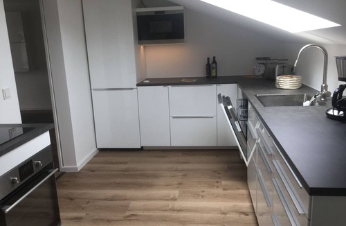 Klein-Umstadt Apartment | Charming modern, bright vacation apartment/100 sqm in Groß Umstadt on the edge of a field