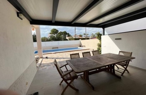 Les Tres Cales House | Charming modern VILLA a few meters from the coves!