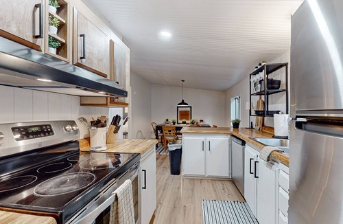 Shelton House | Charming modern farmhouse with water views, fire pit