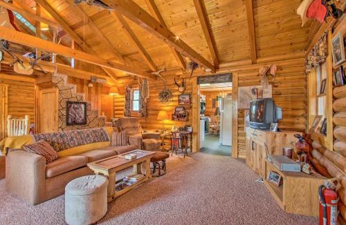 Ringling House | Charming Montana Retreat w/Mountain Views!