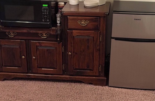 Blue Ridge Summit Apartment | Charming Mountain Top Suite. Minutes from Ski Liberty and Gettysburg.