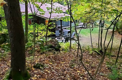 Jefferson Township Cabin | Charming Mountain Cabin near Ski and Golf Resorts, Pennsylvania