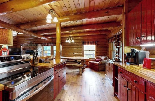 Sylva House | Charming mountain cabin with hot tub, fireplace, and stunning views