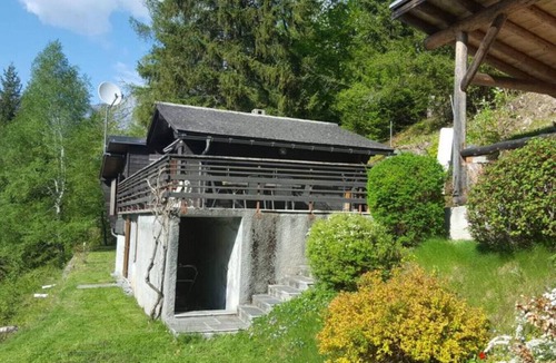 Sembrancher Ski Chalet | Charming mountain chalet near Verbier