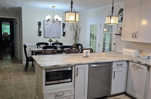 Sylva House | Charming Mountain Paradise 4-bedroom house between Sylva and 1.5 miles to WCUn