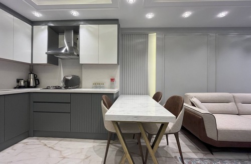 Zeytinburnu Apartment | Charming New Apartment next to ISTANBUL Fisekhane & Marmaray Metro Station