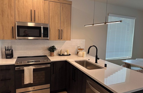 Vancouver House | Charming Newly Built 3-bedroom Home in Vancouver