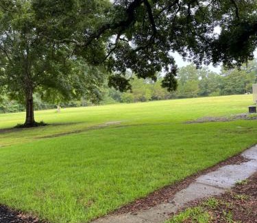 Bon Secour Villa | Charming Oak