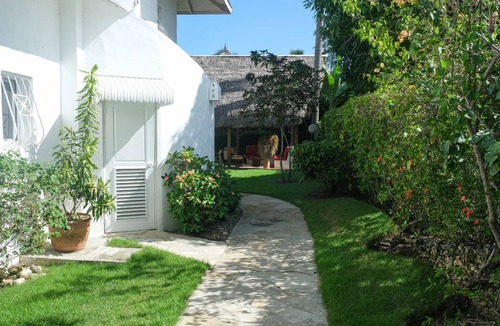 Cabarete Villa | Charming ocean front 2 bd villa in Cabarete Center