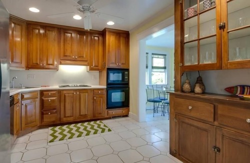 Rehoboth Beach Cottage | Charming Ocean Block Cottage with Lake Views, Steps to Beach & Boardwalk!