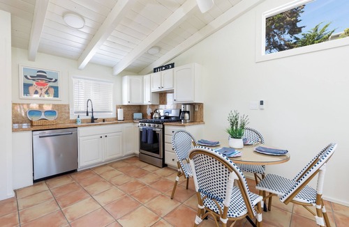Del Mar Cottage | Charming Oceanview Cottage in Del Mar