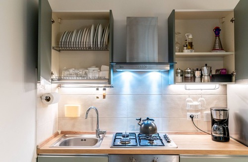 Old Town Apartment | CHARMING ONE BEDROOM APARTMENT ON THE OUTSKIRTS OF PG WITH FREE PARKING SPACE AND SELF CHECK IN