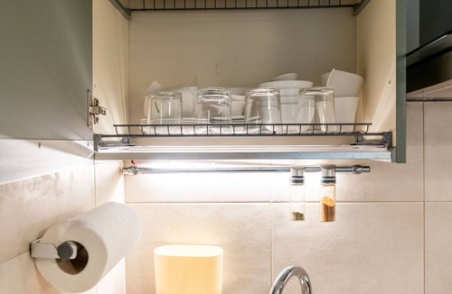 Old Town Apartment | CHARMING ONE BEDROOM APARTMENT ON THE OUTSKIRTS OF PG WITH FREE PARKING SPACE AND SELF CHECK IN
