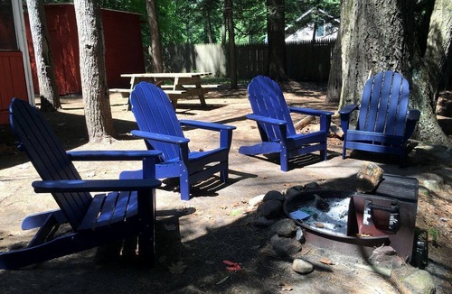 Corinth Cabin | Charming One-Floor Waterfront Cabin with Dock & Fire Pit Near the River | Corinth, New York