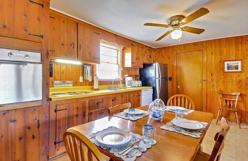 Nags Head House | Charming one level, 3 bedroom home in the heart of Nags Head!
