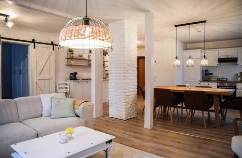 Ramstein-Miesenbach Apartment | Charming open-plan apartment in country house style | With sauna