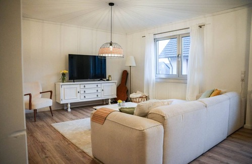 Ramstein-Miesenbach Apartment | Charming open-plan apartment in country house style | With sauna