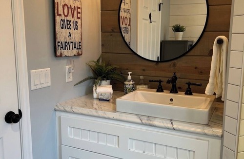 Panguitch House | Charming Panguitch Casita | Near Bryce -Bring Pets