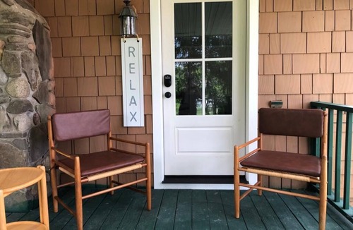 Cuba House | Charming, Pet Friendly, Lake View Home. Pontoon and/or Slip Available