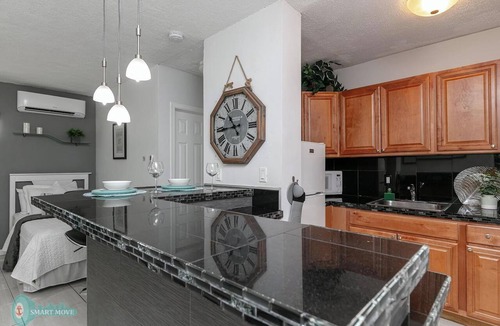 Poinciana Park Apartment | Charming Private Apartment with Full Kitchen – Perfect Location!