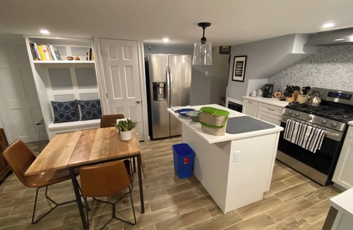 Beacon Hill Condo | Charming & Private 1-bedroom Condo in Historic Boston - next to MGH hospital!