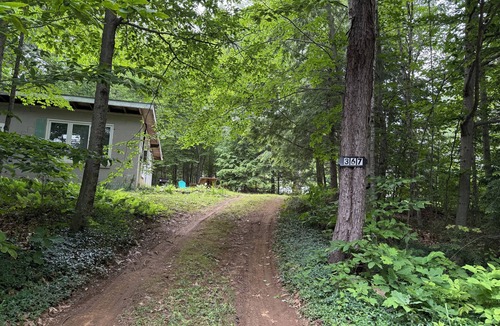Laconia Cottage | Charming private cottage in Sanbornton with beach access to Lake Winnisquam.