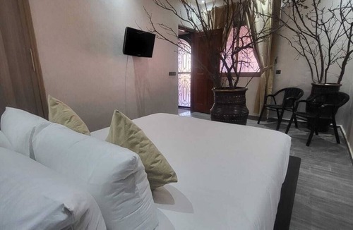 Ait Zat House | Charming Private Farmhouse – Pool, Garden & 5 Bedrooms near Marrakech