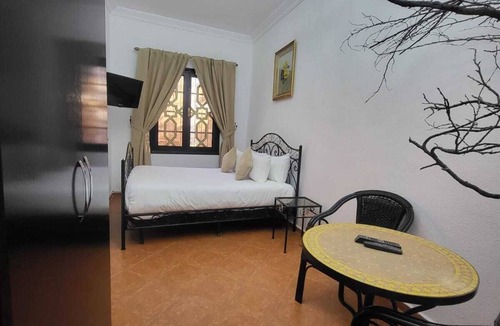 Ait Zat House | Charming Private Farmhouse – Pool, Garden & 5 Bedrooms near Marrakech